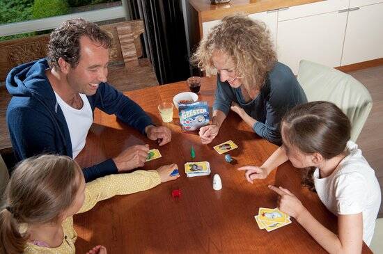 999 Games - Vlotte Geesten - Actiespel - Leuk snel spel voor tussendoor - Familiespel - Gezelschapsspel - Kinderspel - Klein cadeautje - Afbeelding 2