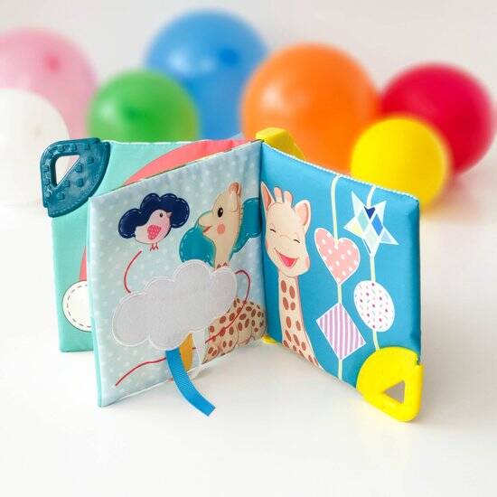 Sophie de giraf Eerste ontdekboekje - Babyboekje - Baby boek - Stimuleert 5 zintuigen - Leren tellen met Sophie! - Vanaf 3 maanden - 14.5x20x3 cm - Afbeelding 2